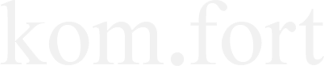 Logo Komfort in hellgrau als Überlagerung auf dem Bild